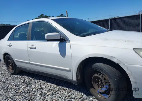 2005 Honda Accord 2.4 Lx из США, поврежденный, VIN 1HGCM56415L003053